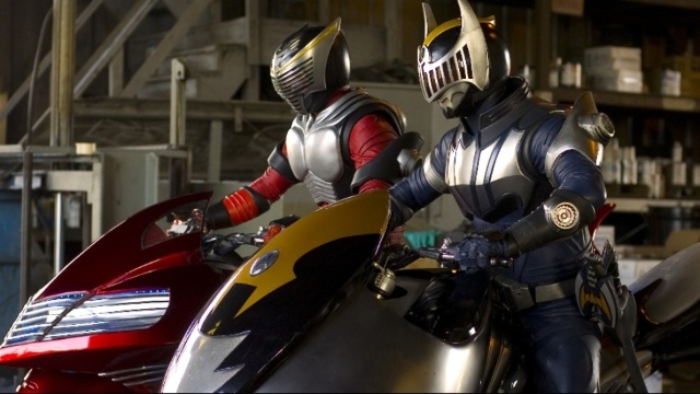 KAMEN RIDER DRAGON KNIGHT のサムネイル画像